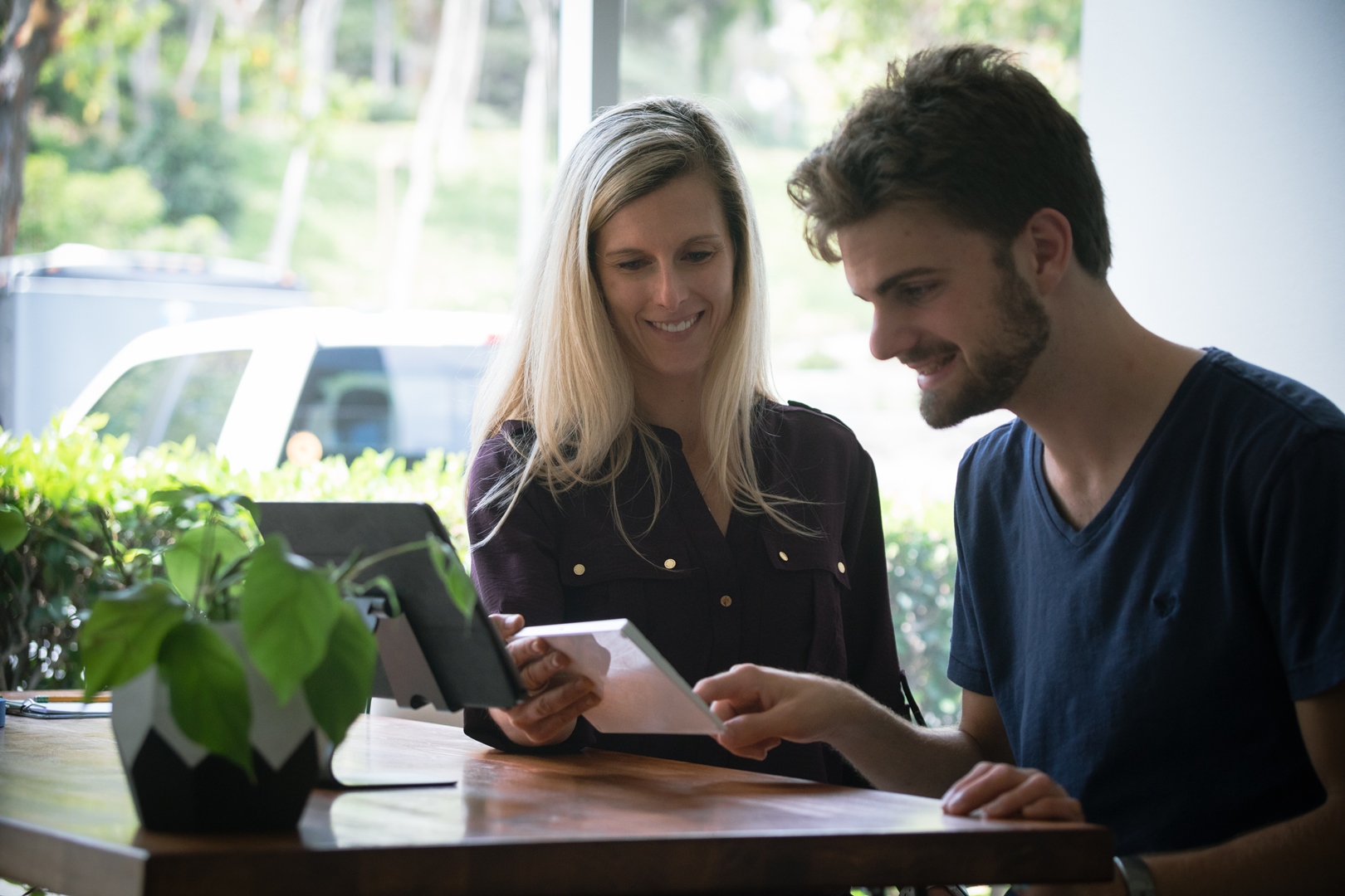 Why Can’t You Start on the Keyboard? Understanding Motor Progression in Spellers Method